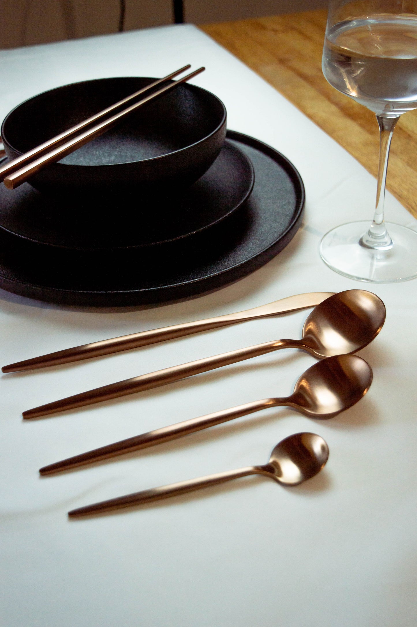 Fathers day Gift ideas mothers day presents birthday valentines labour day Christmas thanksgiving xmas silverware set for 8 chopsticks kitchen utensils set utinsil sets copper brown bronze chopsticks chopstik chop sticks cubiertos de acero juego cubiertos de acero inoxidable japanese kitchen accessories home essentials for new apartment eating tenedores japanese bronze dinnerware set modern silverware set stainless steel