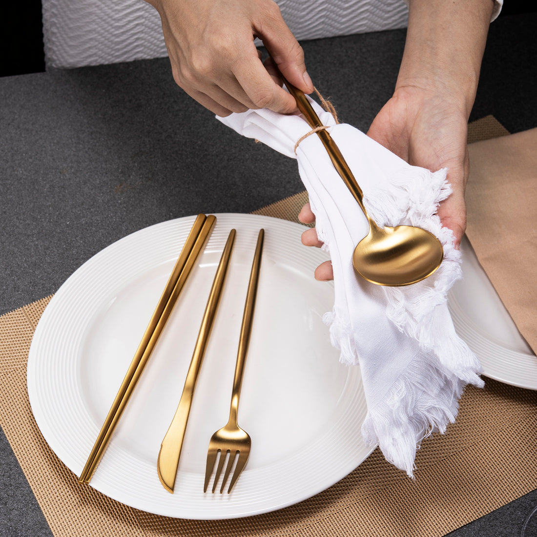 Tired of Mismatched Cutlery Set?